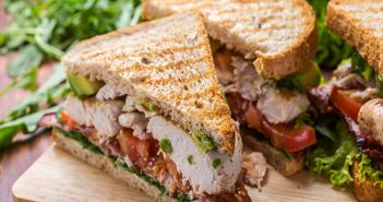 Grilled Omelet Sandwich With Fresh Mint Chutney